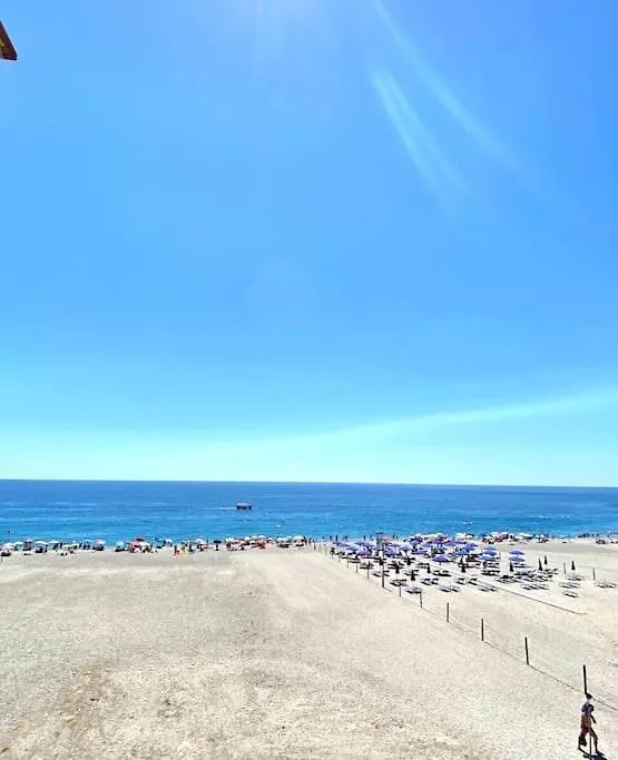 Baia Azzurra Home Giardini-Naxos Apartment